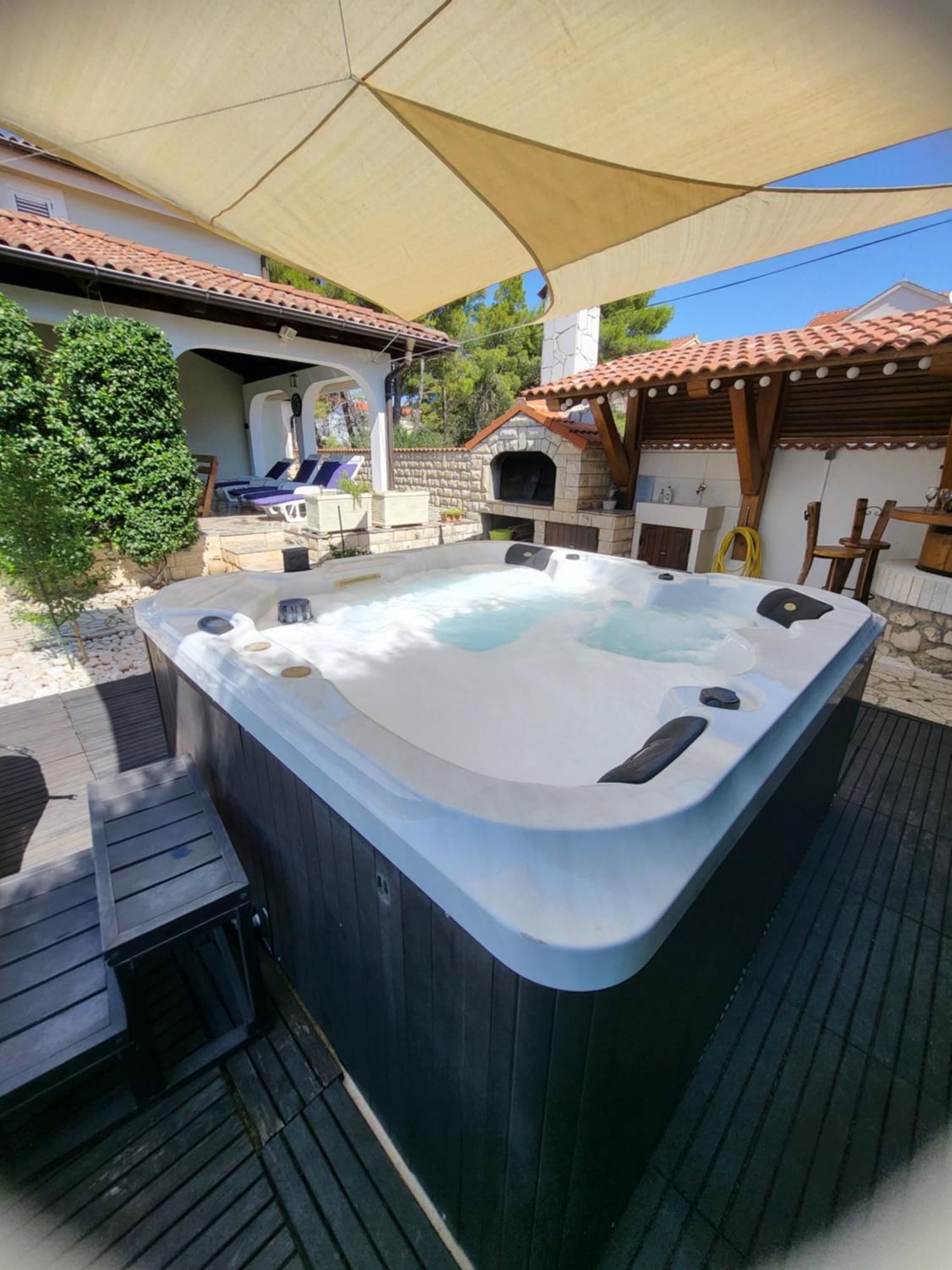 Villa Melosa Vodice Exterior foto